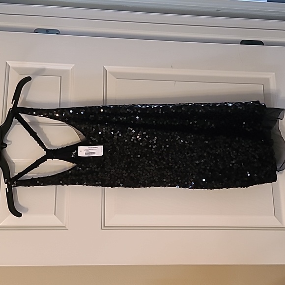 Private gallery full sequin racer back dress medium NEW - Picture 1 of 4